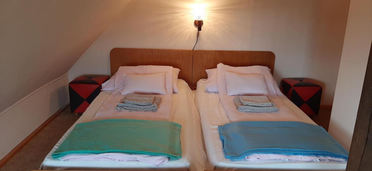 Nagy Vendeghaz Hotell Badacsonytomaj Eksteriør bilde